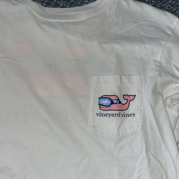 Vineyard vines long sleeve - Picture 2 of 3